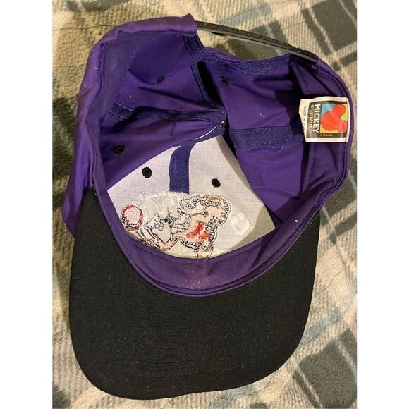 Vintage Disney Goofy Gym Hat Co SnapBack Purple Hat - Picture 9 of 9